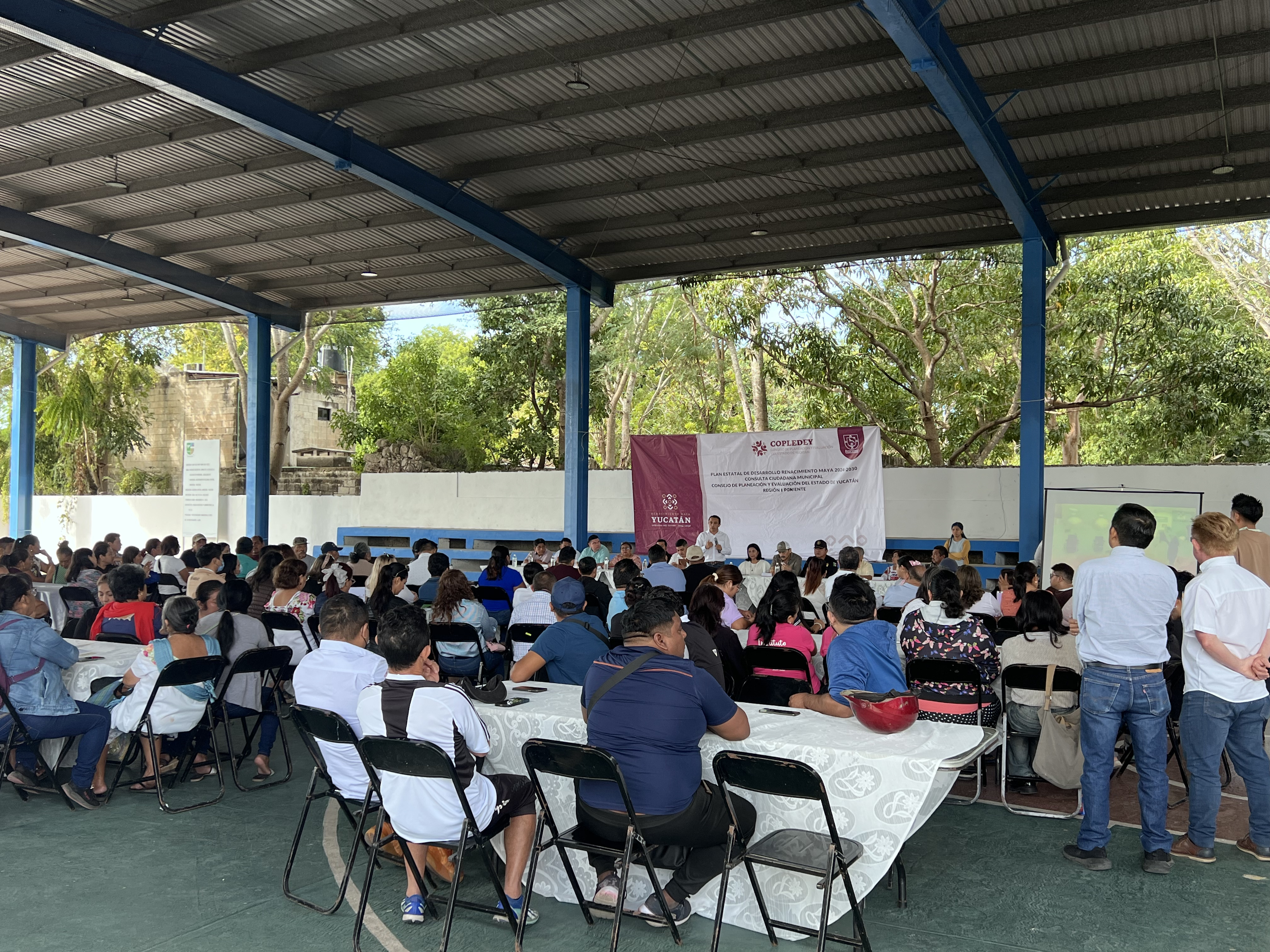 Hunucmá fue sede de la consulta municipal del Plan Estatal de Desarrollo Renacimiento Maya 2024-2030, con la participación de más de 180 habitantes y autoridades locales y estatales.